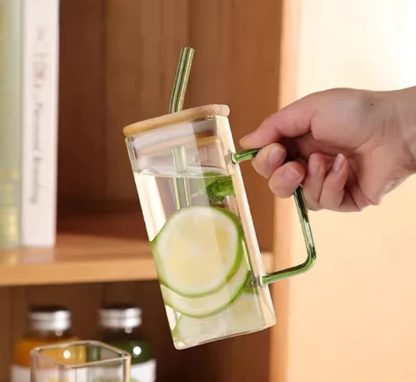 Glass Mug with Lid and Straw